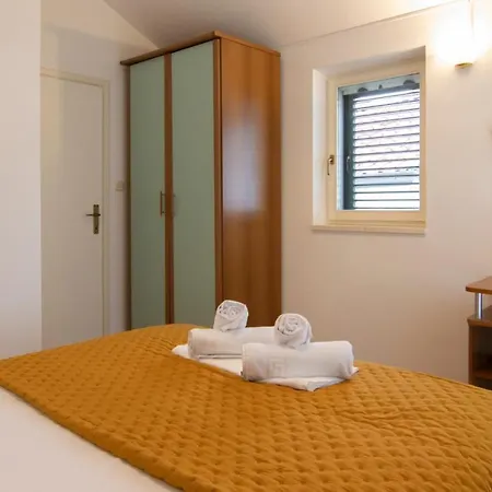 Apartment Mozart